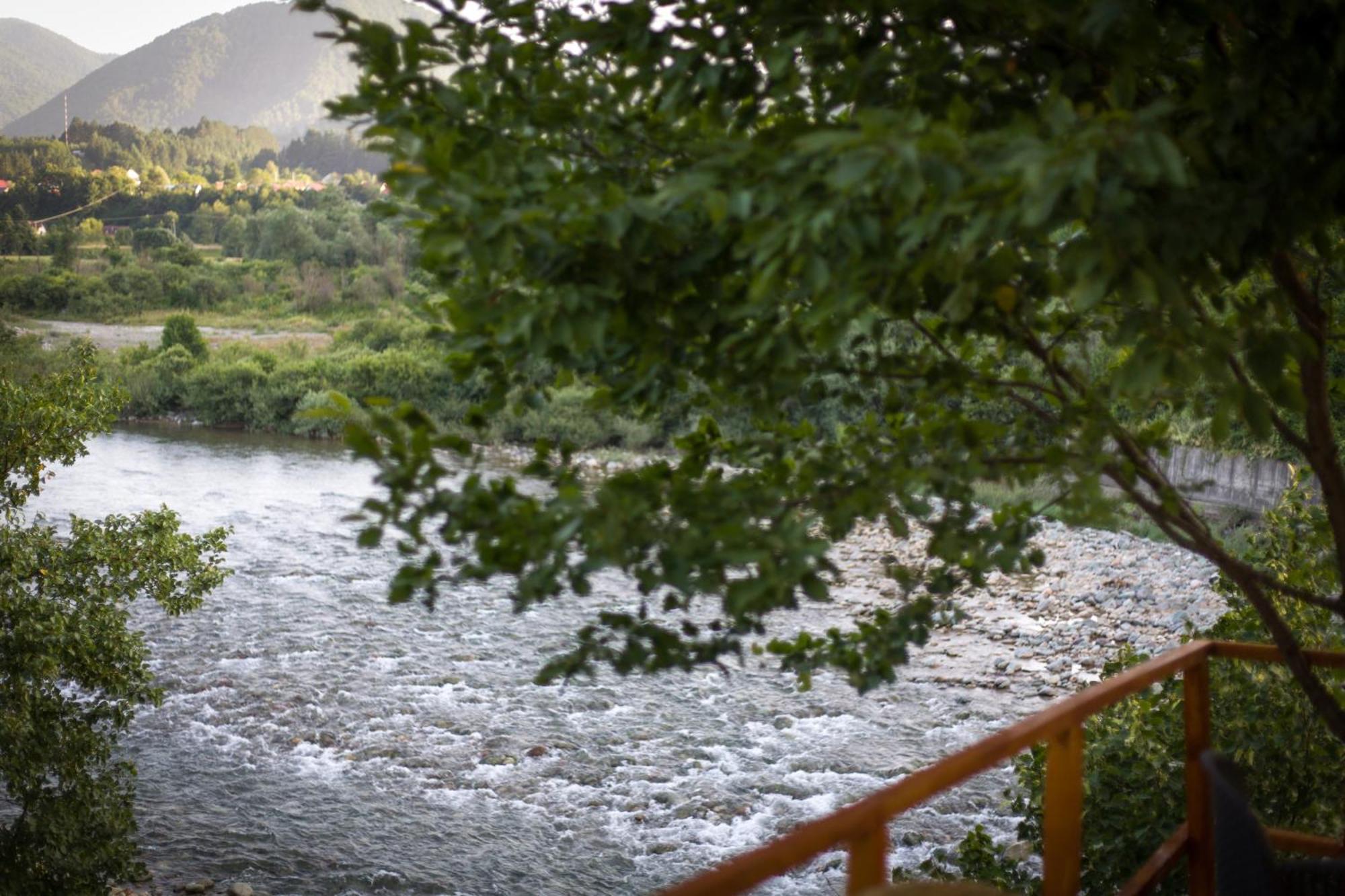 Tara Riverside Мойковац Екстериор снимка